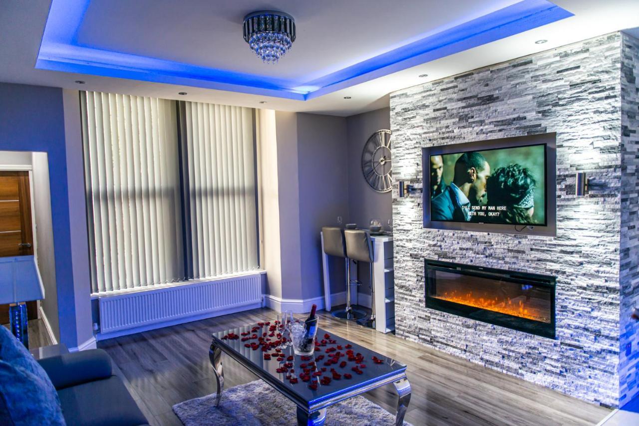 Aphrodite Apartment *