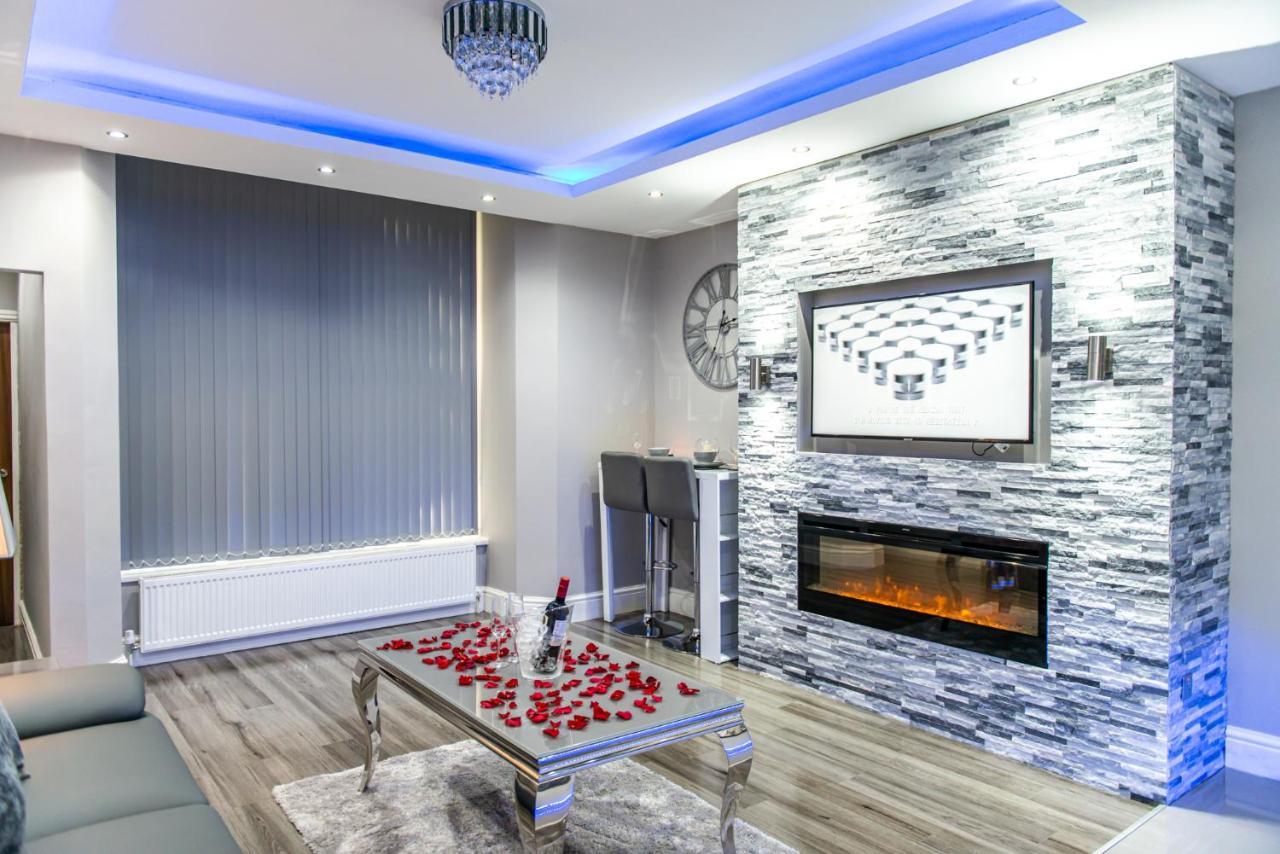 Aphrodite Apartment