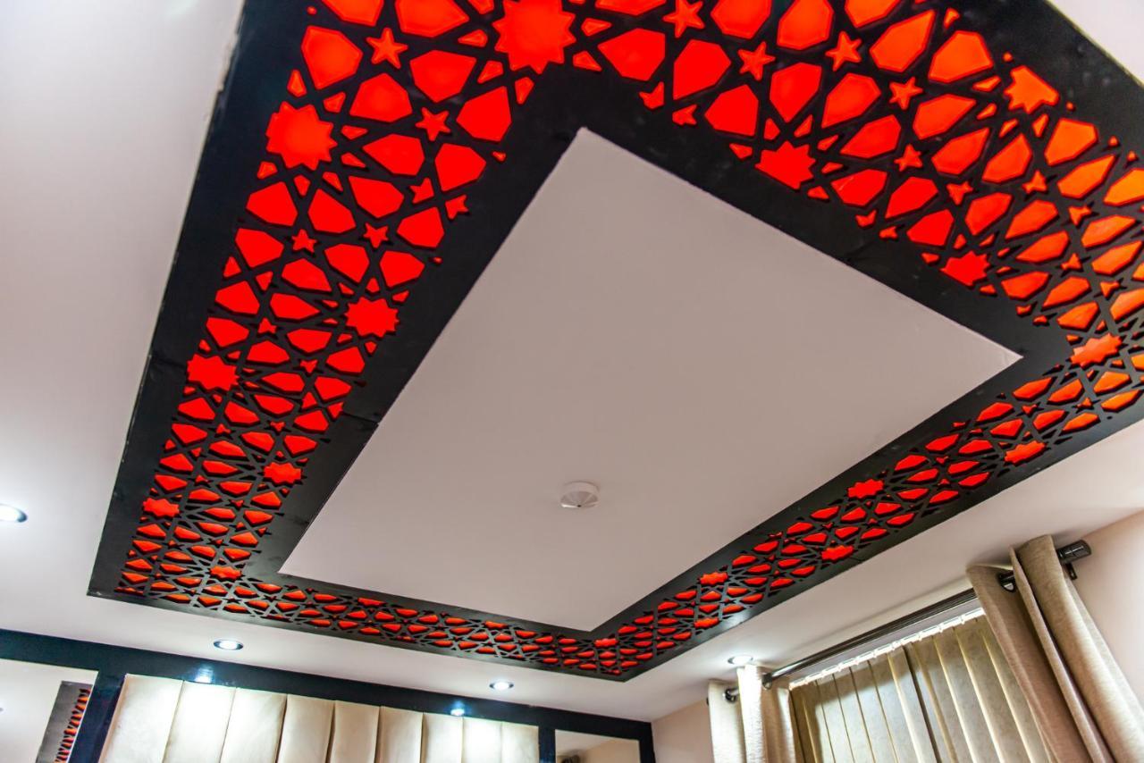 Aphrodite Apartment *